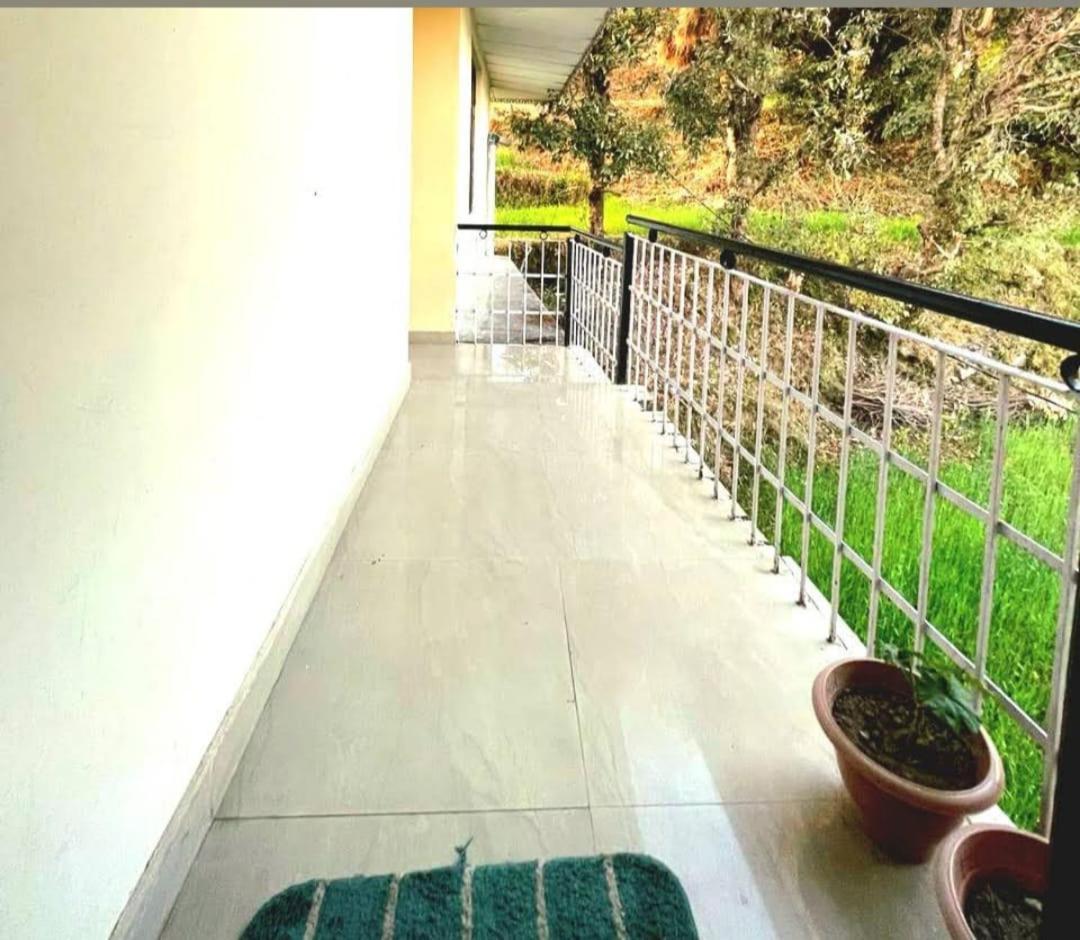 The Lake Cottage By Vrb Hotels Dharamshala Exterior foto