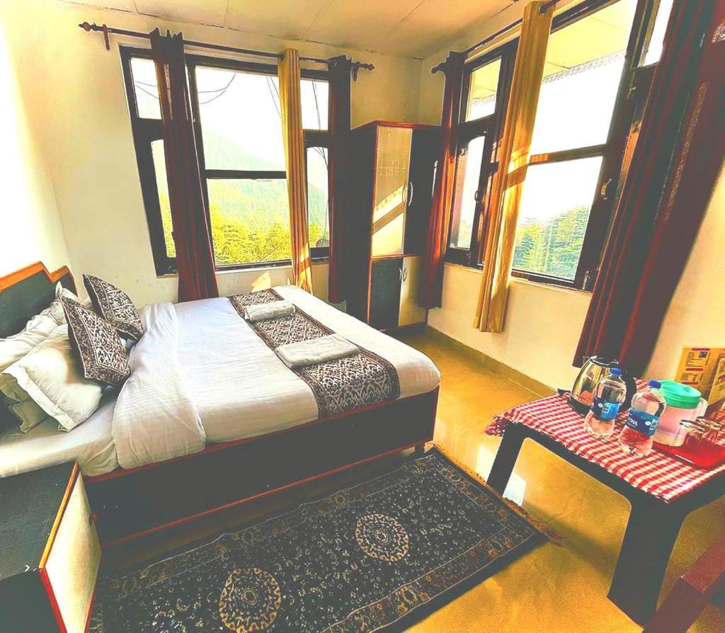 The Lake Cottage By Vrb Hotels Dharamshala Exterior foto